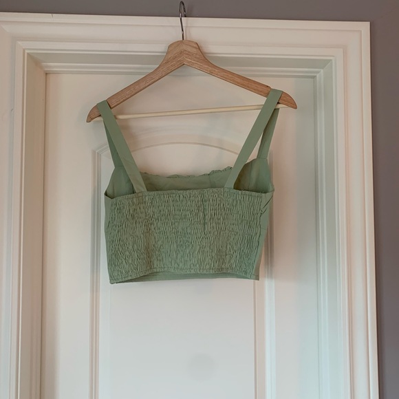 NWOT Shein Cropped Tank Top (US M) - Picture 2 of 8